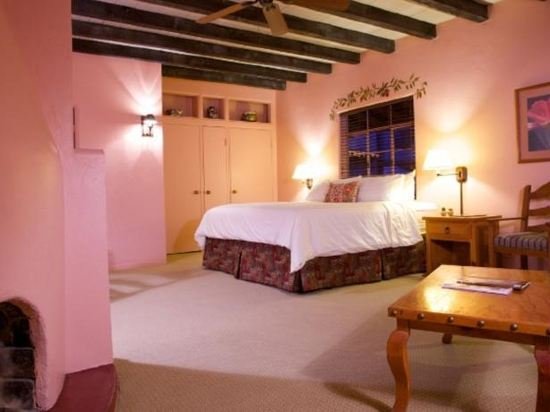 Фото Лодж он Десерт