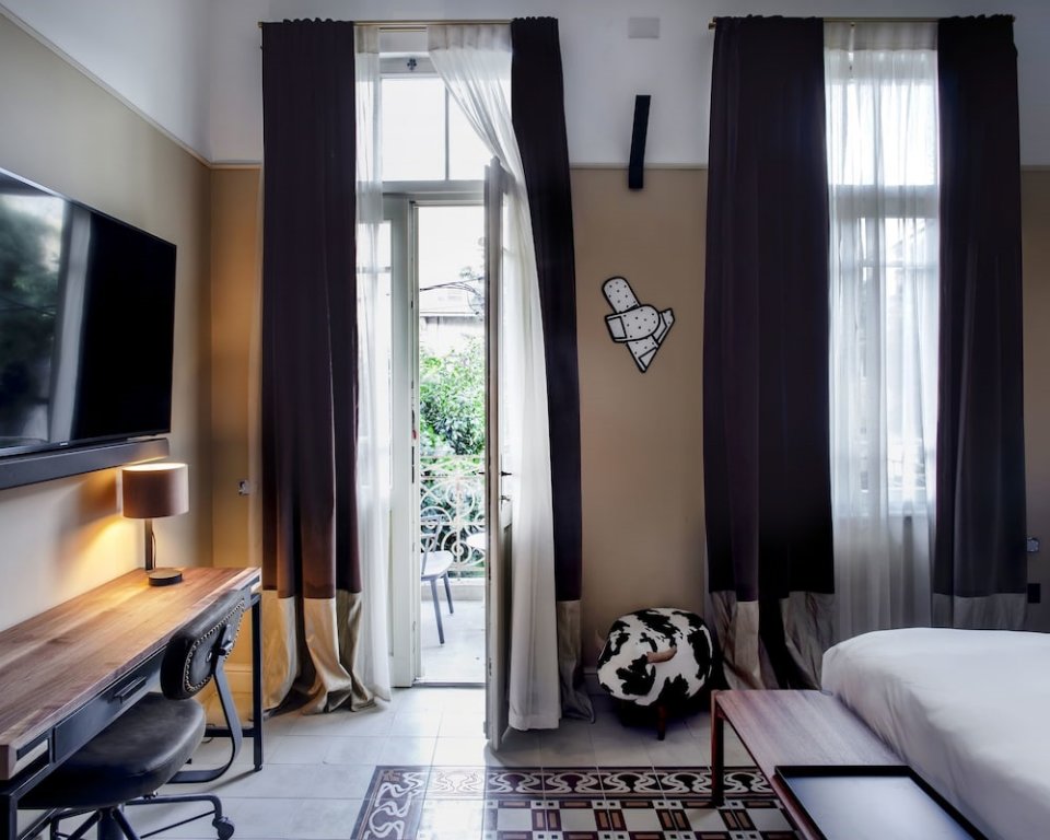 Фото Assemblage Boutique Hotel
