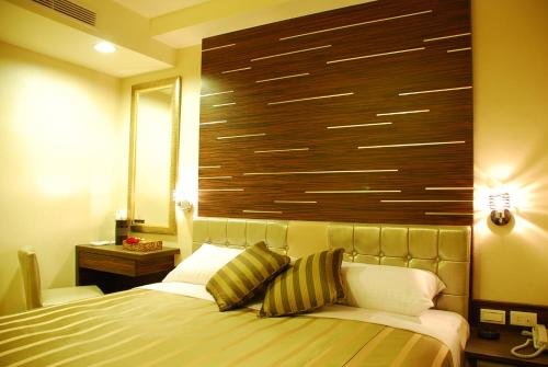 Фото Fu Kuang Hotel