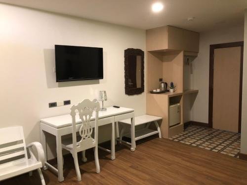 Фото East Inn 15 Hotel Rayong