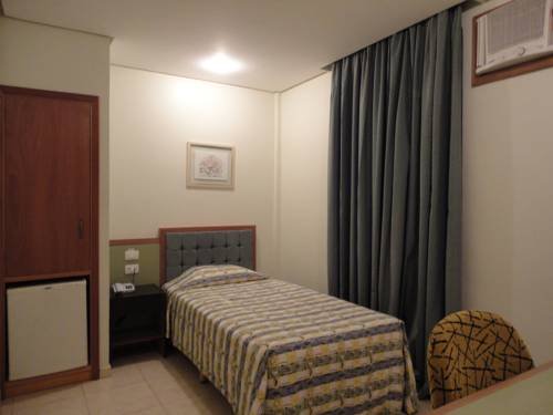 Фото Hotel Cinelândia