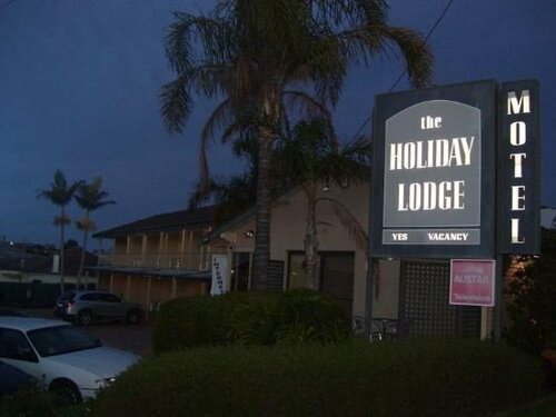 Гостиница Holiday Lodge Motor Inn
