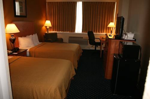 Фото Days Inn & Suites by Wyndham Lebanon Pa