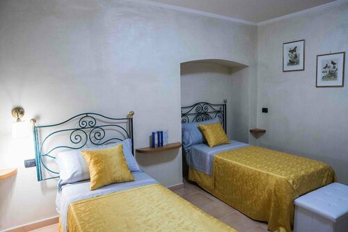 Гостиница Vittoria Guest House Salerno в Салерно