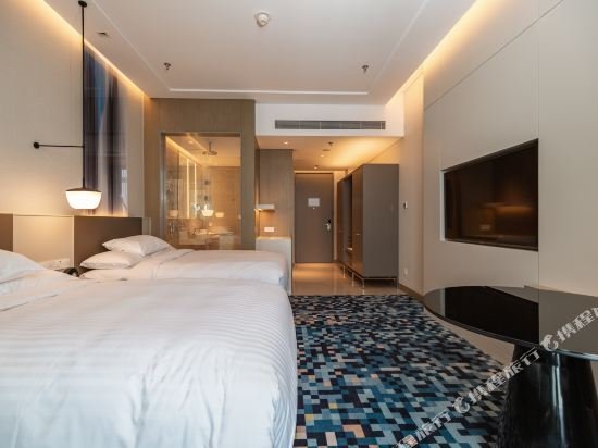 Фото Courtyard by Marriott Shanghai Minhang