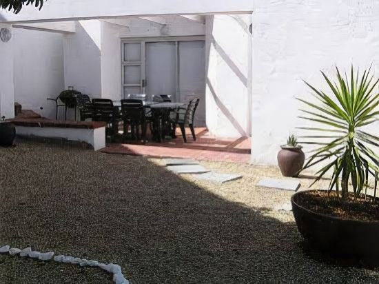 Фото Small Bay Guest House