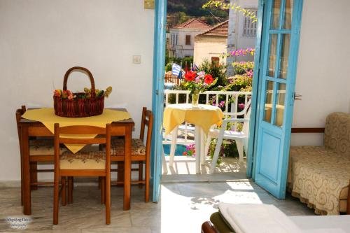 Фото Katerina Apartments