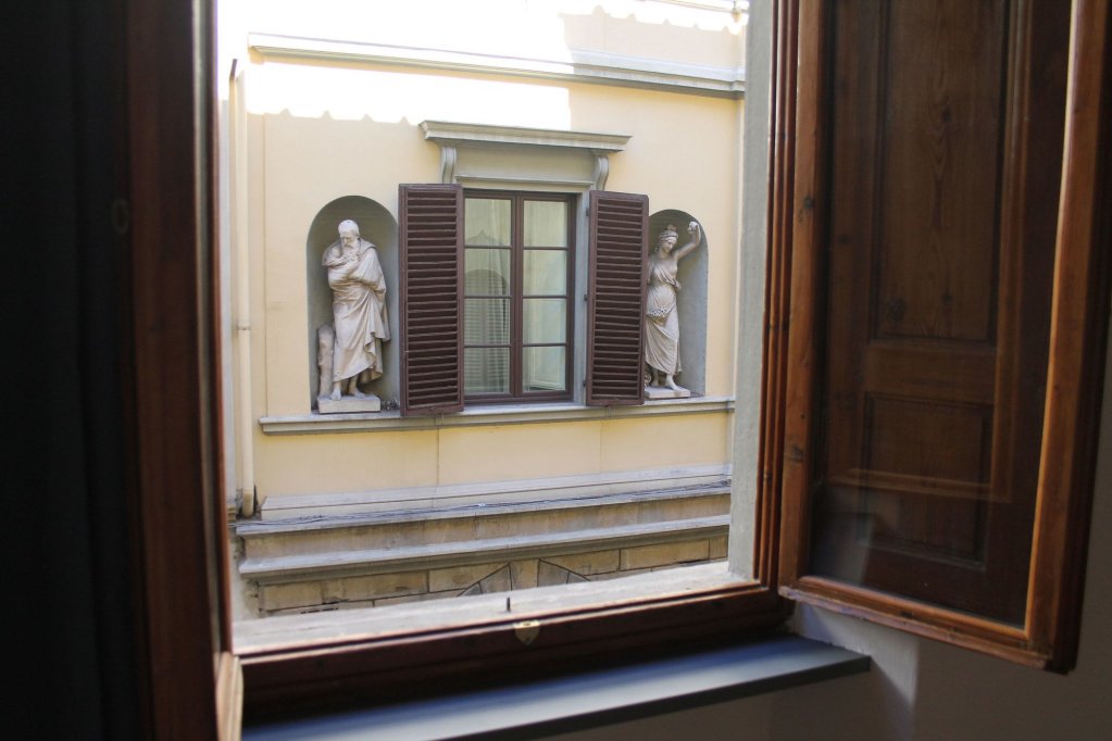 Фото Duomo Classic Apartment