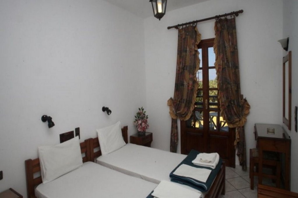 Фото Rena Apartments by Checkin