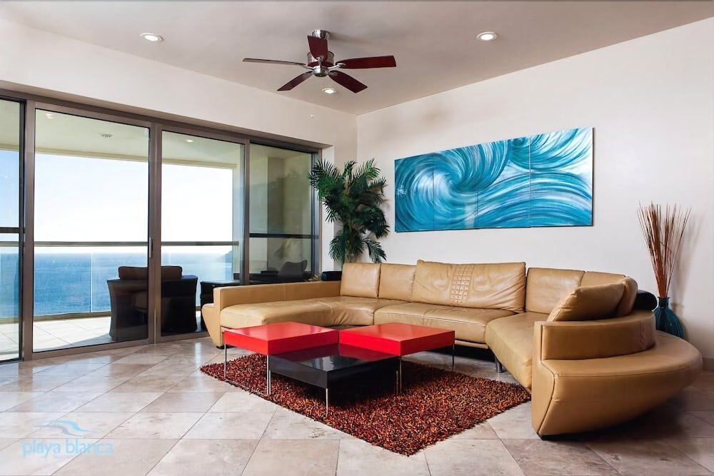 Фото 1 Playa Blanca 1207 - 1 Br condo by RedAwning