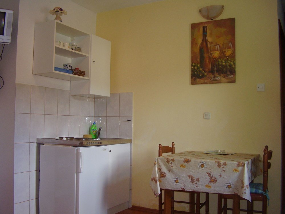 Фото Studio Apartments Teuta & Agron