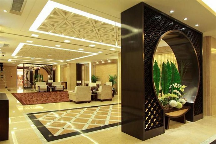 Luxemon Xinjiang Yindu Hotel