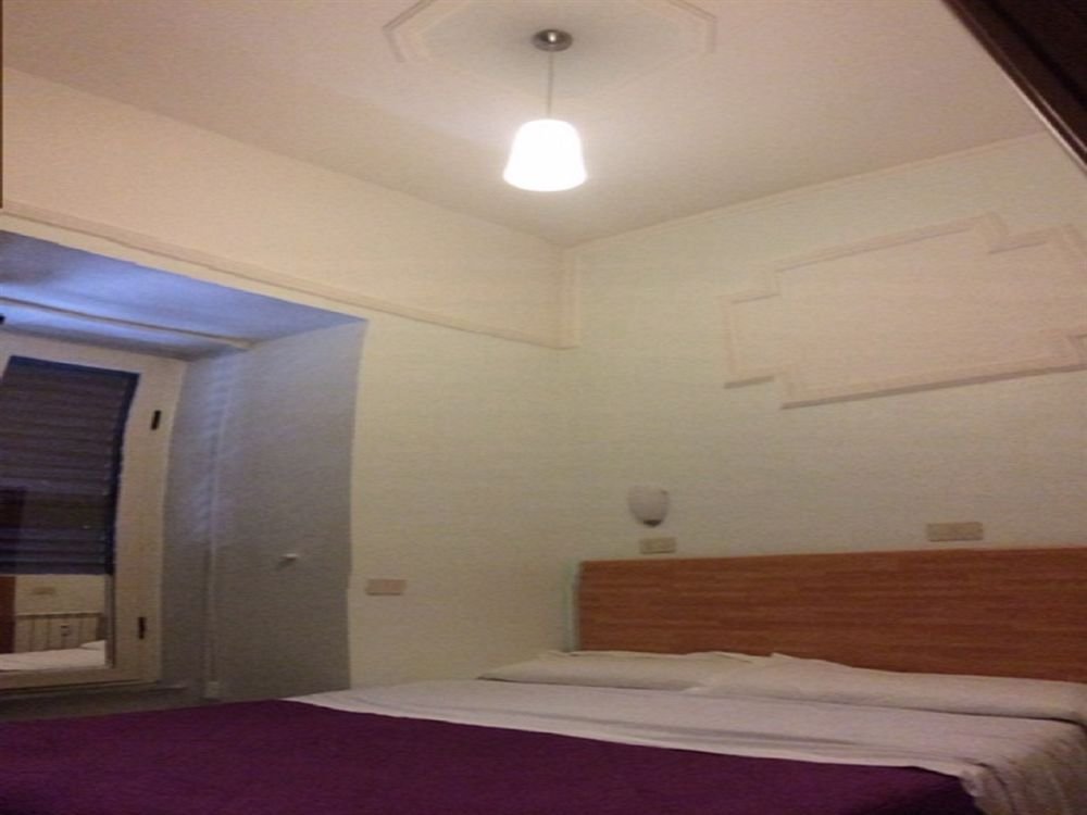 Фото Merulana Star