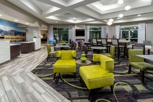 La Quinta Inn & Suites by Wyndham Denver Boulder-Louisville