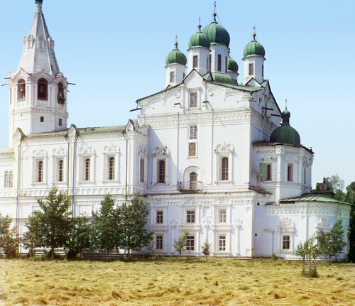Такси карина далматово