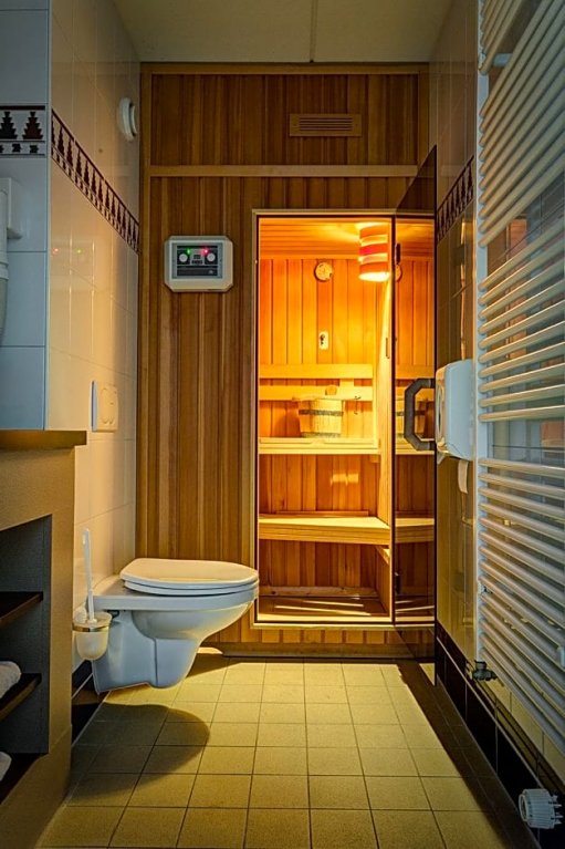 Фото Fletcher Hotel-Restaurant Emmen