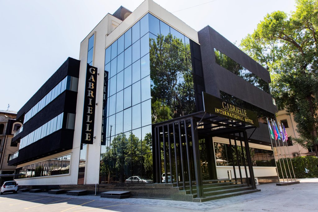 Фото Gabrielle International Hotel