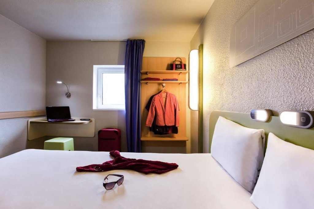 Фото Ibis budget Grigny Centre