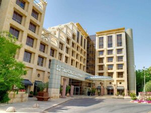 The Olive Tree Hotel (Иерусалим, Пьер Ван Паасен), гостиница на Земле