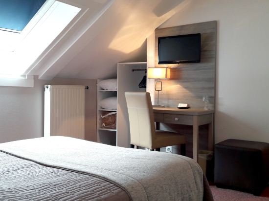 Фото Hôtel Le Roosevelt