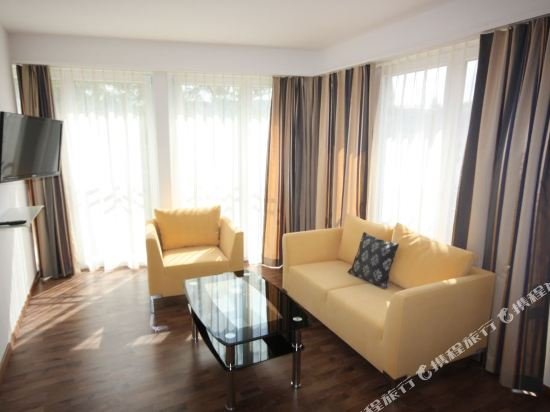 Фото Swiss Star Franklin