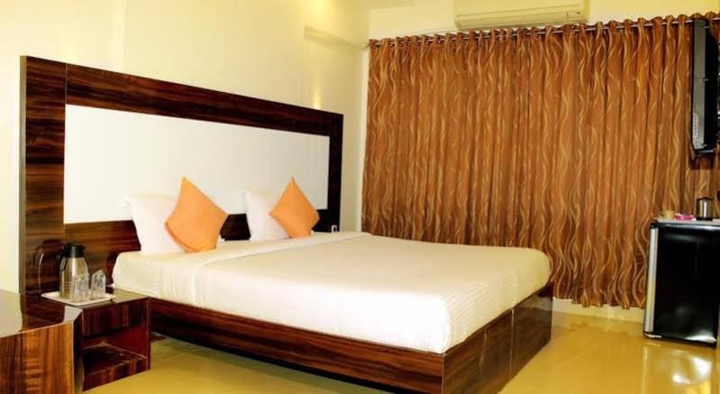 Фото Hotel Mina International