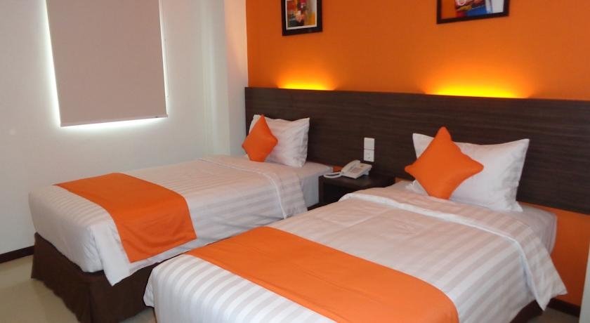 Фото Pratama Hotel and Convention