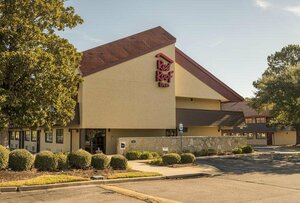 Гостиница Red Roof Inn Columbia East - Ft Jackson