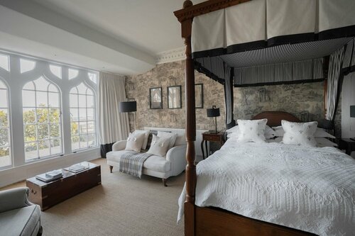 Гостиница Penally Abbey Hotel в Уэльсе