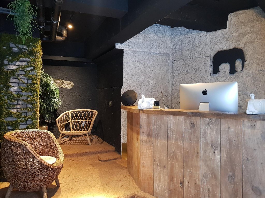 Фото Hotel Elephant