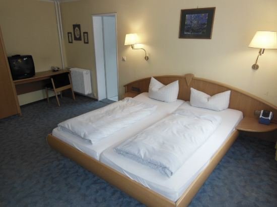 Фото Hotel Kull von Schmidsfelden