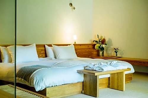 Фото Hakone Retreat Villa by Onko Chishin