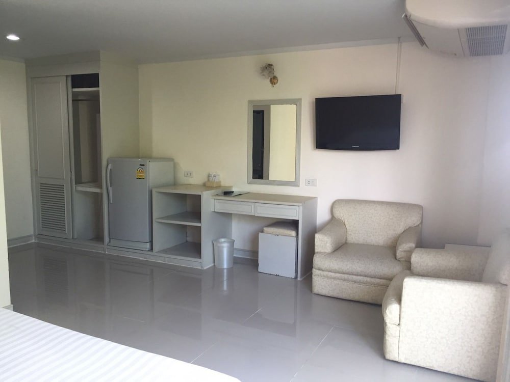 Фото Jomtien longstay hotel