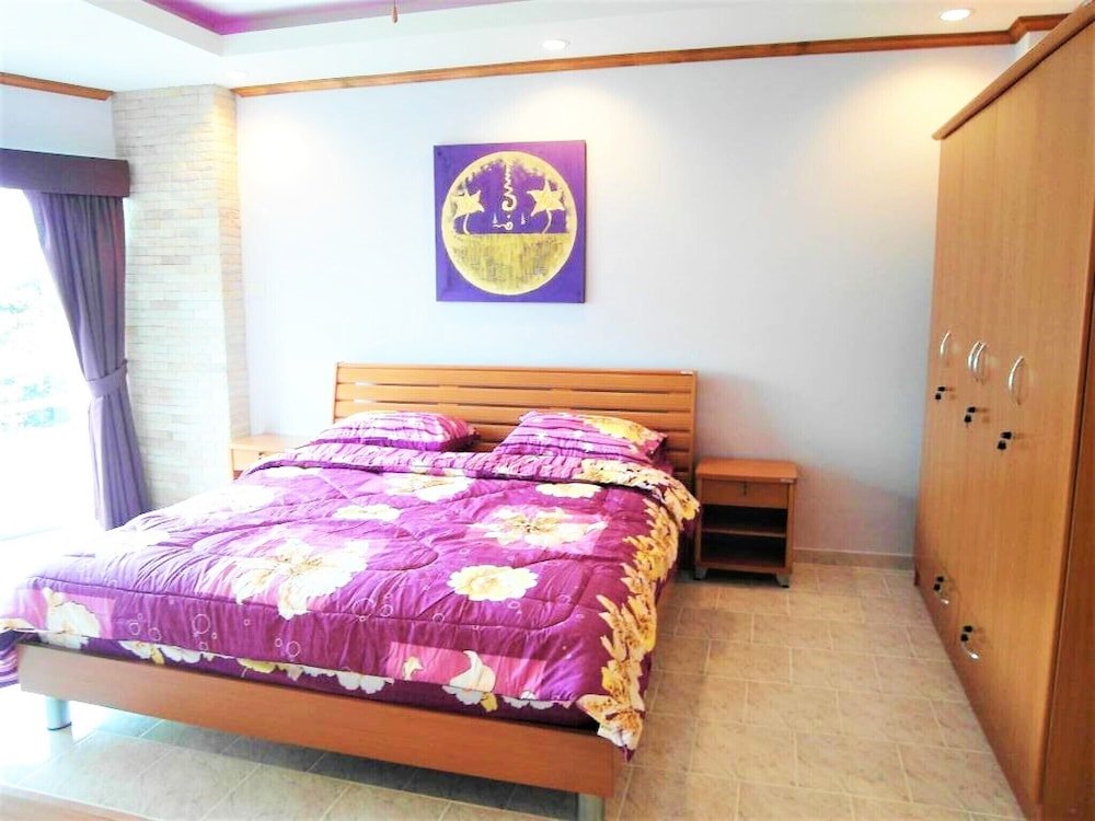 Фото View Talay 1a Modern Fully Equiped Modern 1 Bedroom Pattaya