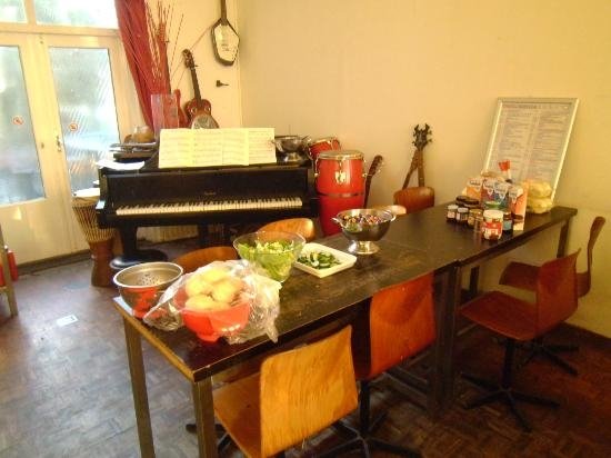 Фото The Studenthostel Utrecht