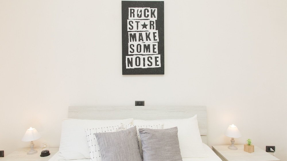 Фото Rental In Rome Rosselli Palace Apartment 5