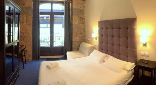 Hotel Iturrienea Ostatua, Bilbao, photo