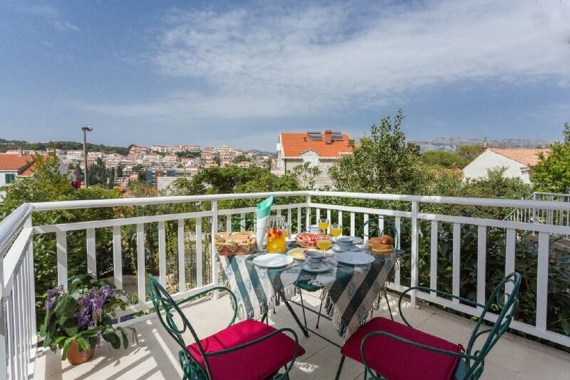 Жильё посуточно Apartment Star 2 - romantic apartments: A1 Luna Dubrovnik, Riviera Dubrovnik в Дубровнике