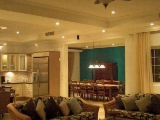 Фото Walking to the Beach Villa