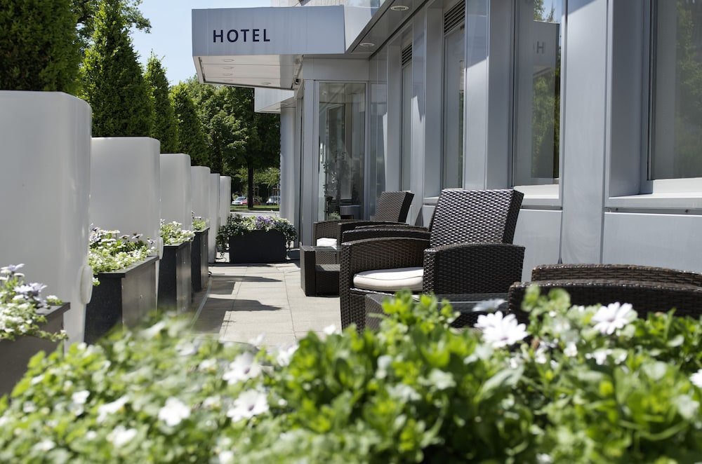 Фото Elaya Hotel Hannover City
