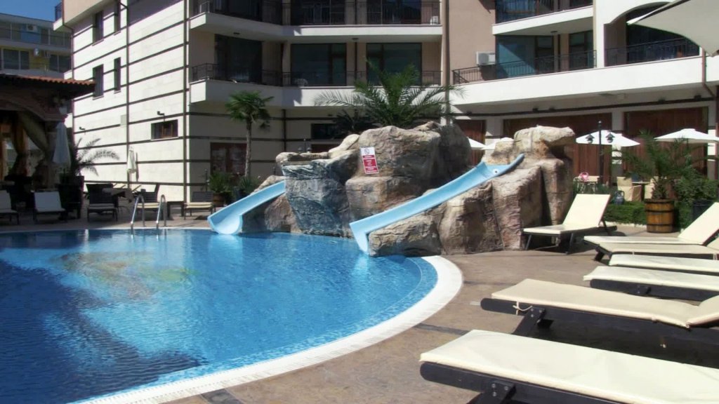 Фото Hotel Karolina