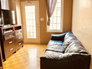 Гостиница Room around York University Subway