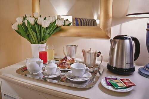 Гостиница Hotel Napoleon в Риме