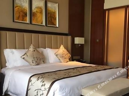 Фото Wyndham Urumqi North