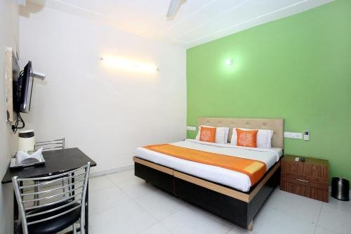 Фото Oyo Rooms Chandigarh Railway Station