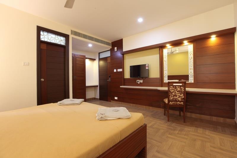 Фото Sri Venkadaramana Towers