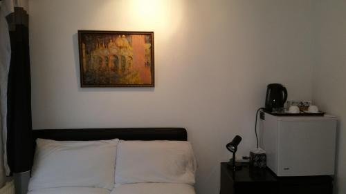 Фото Martel Guest House