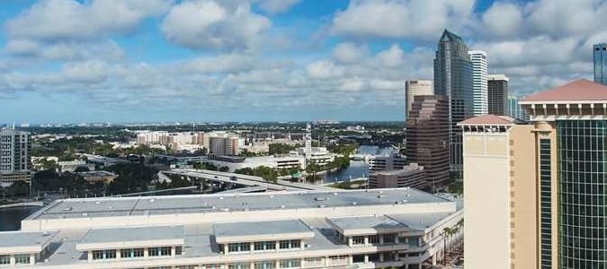 Фото Embassy Suites Tampa Downtown