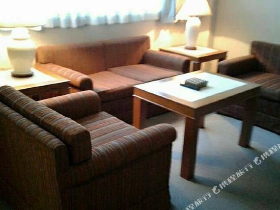 Фото The Atrium Executive Residences