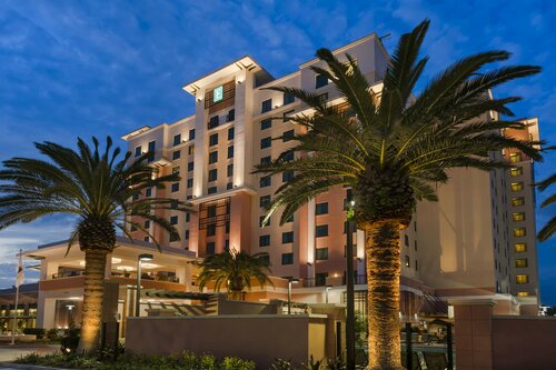 Гостиница Embassy Suites by Hilton Orlando Lake Buena Vista South в Орландо